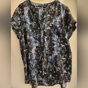 Vera Wang Blouse. Petite XL.Preloved